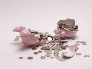 Piggy Bank Broke Bank Money Lose Saving 300x224